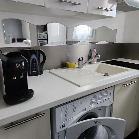Апартаменты Le Pied A Terre Parisien - 77/94 Понто-Комбо Экстерьер фото