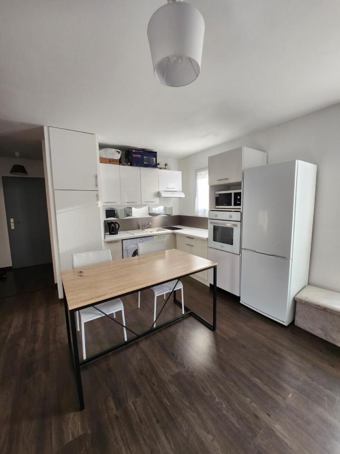 Апартаменты Le Pied A Terre Parisien - 77/94 Понто-Комбо Экстерьер фото